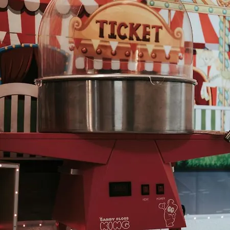 Spacieux Luna Park Centre